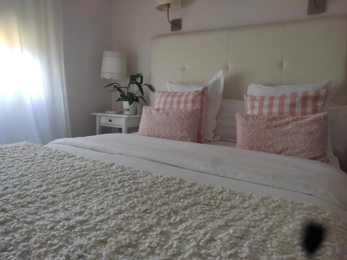 Hostal Carlos V Puebla de Sanabria Eksteriør billede